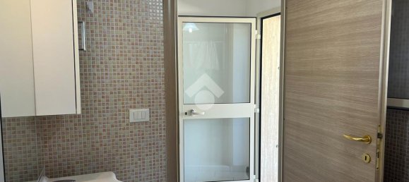 Apartamento de 4 dormitorios en Torricella, Italy No. 287116 40