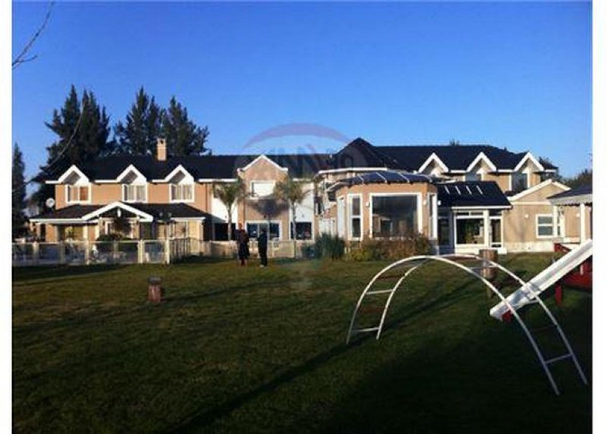 4 Schlafzimmer Haus in Esteban Echeverria, Argentina, Nr. 71836