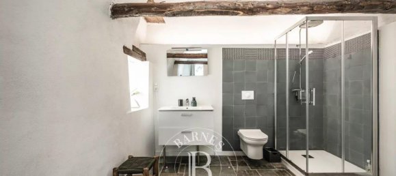 Casa de 7 dormitorios en Murato, France No. 302497 15