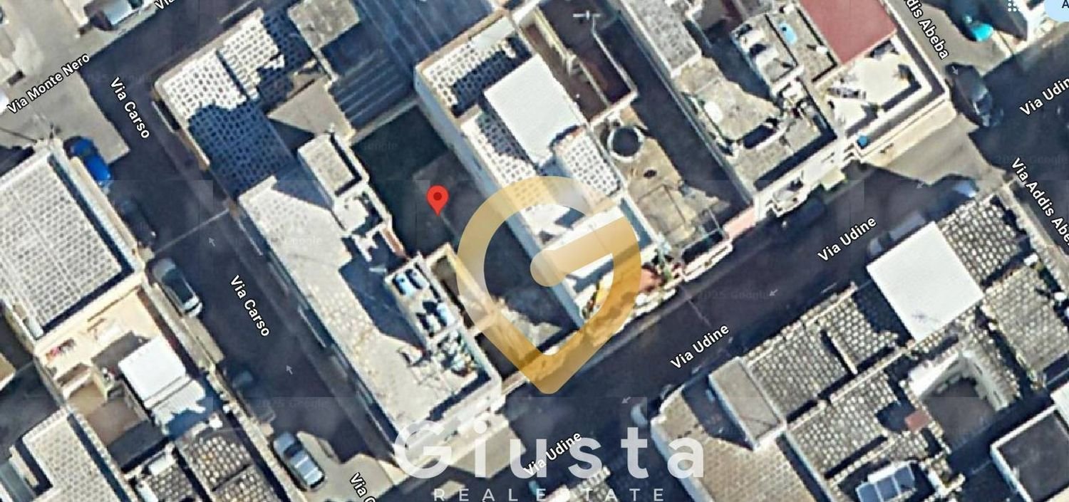 140m² Land in Brindisi, Italy No. 275377