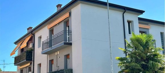 3 bedrooms Apartment in Imola, Italy No. 286933 32