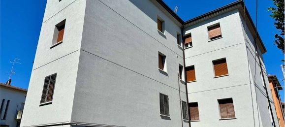 3 bedrooms Apartment in Imola, Italy No. 286933 35