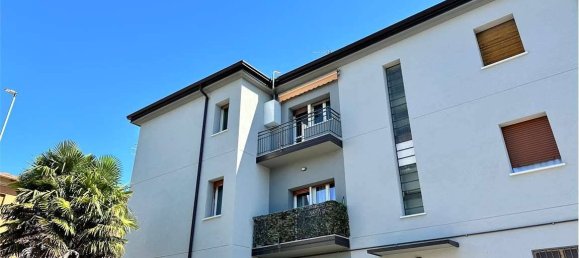 3 bedrooms Apartment in Imola, Italy No. 286933 34