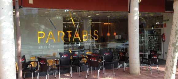 Bar à Mahon, Spain 136m² No. 700 5