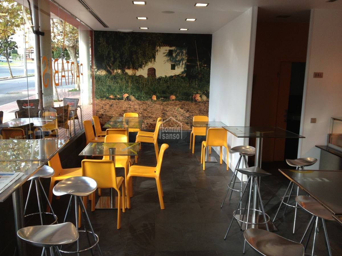 Bar à Mahon, Spain 136m² No. 700