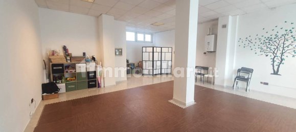 1 room Commercial property in Trento, Italy No. 276536 2