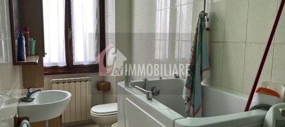 Квартира с 4 комнатами в Казальмаджоре, Италия № 83770 19