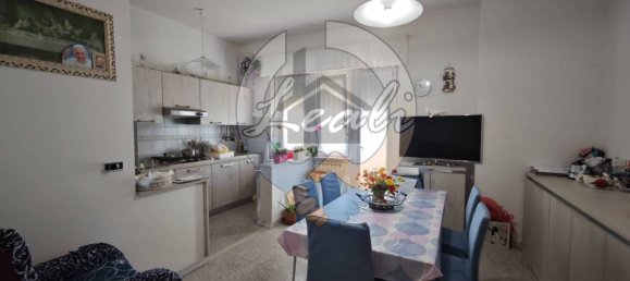 3 غرف نوم شقة في Tolentino, Italy رقم 305832 3