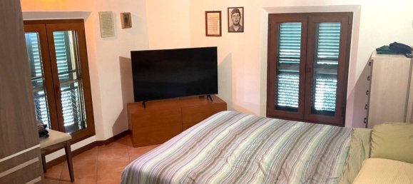 5 bedrooms Apartment in Parma, Italy No. 380378 25