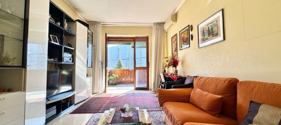 3 Schlafzimmer Wohnung in Cologno Monzese, Italy, Nr. 370150 4