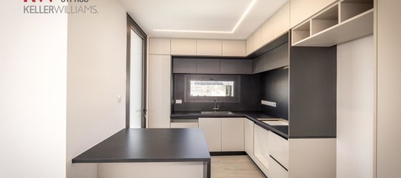 Квартира с 2 спальнями в Ларнака, Кипр № 173049 10