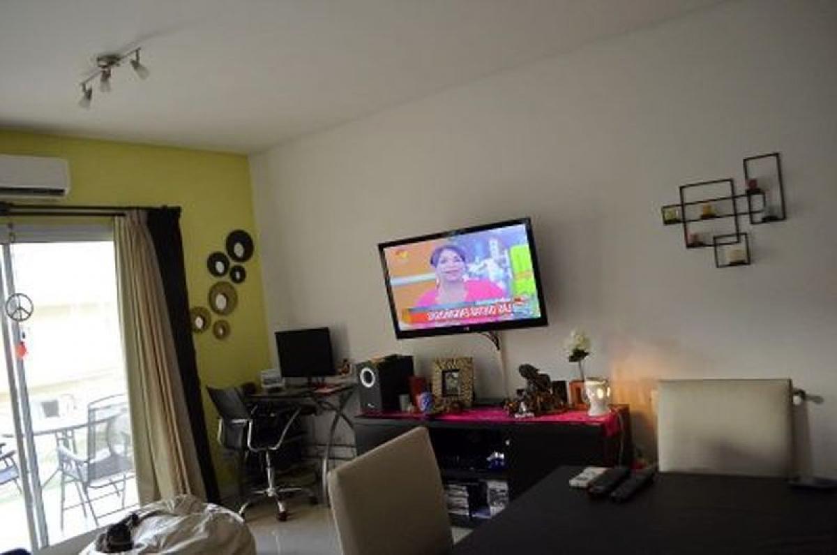 Studio in Pilar, Argentina No. 70016