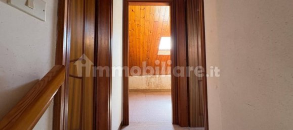 3 bedrooms House in Capracotta, Italy No. 277639 10