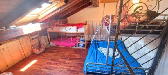 2 rooms Duplex in Chiomonte, Italy No. 150537 4