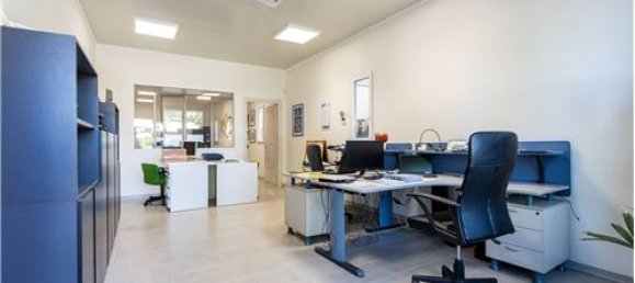 Коммерческая недвижимость 270м² в Инвериго, Италия № 308530 4