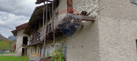 5 rooms House in Feltre, Italy No. 354363 3