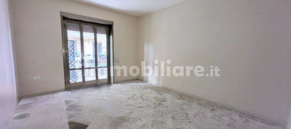 Квартира с 2 спальнями в Неаполь, Италия № 16641 3