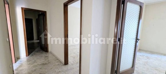 Квартира с 2 спальнями в Неаполь, Италия № 16641 13