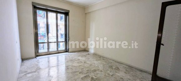 Квартира с 2 спальнями в Неаполь, Италия № 16641 17