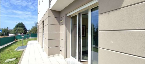 3 rooms Apartment in Inverigo, Italy No. 333696 17