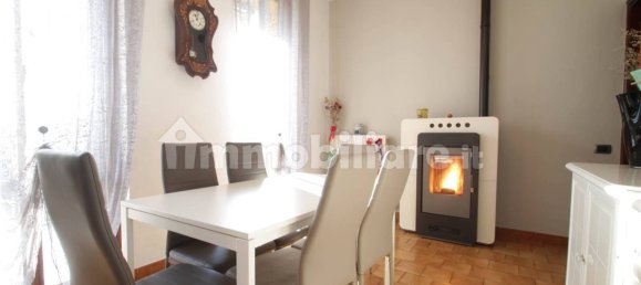 3 chambres Appartement à Caravaggio, Italy No. 131732 4