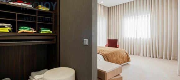 13 bedrooms House in Porto, Portugal No. 124476 12