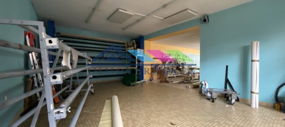 Bâtiment à Dieuze, France 390m² No. 275712 3