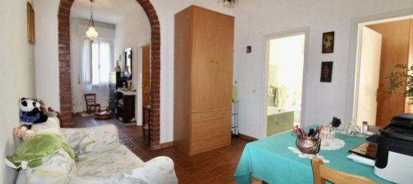 Apartamento de 3 dormitorios en Suvereto, Italy No. 158745 22
