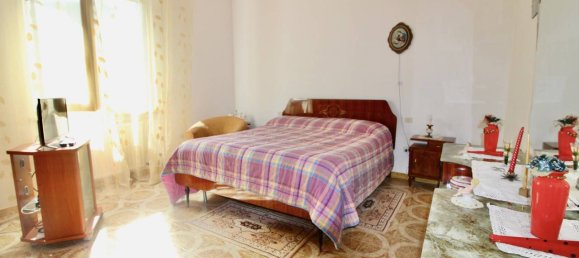 Apartamento de 3 dormitorios en Suvereto, Italy No. 158745 17