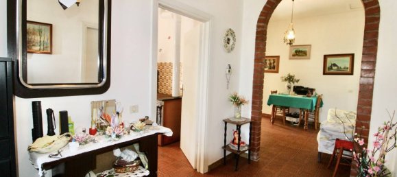 Apartamento de 3 dormitorios en Suvereto, Italy No. 158745 9