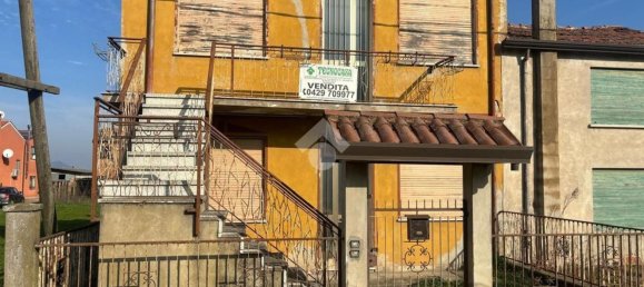 6 rooms House in Stanghella, Italy No. 148127 3