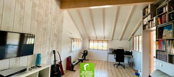 3 bedrooms Villa in Cremieu, France No. 269044 15