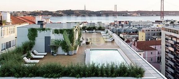 2 bedrooms Apartment in Lisbon, Portugal No. 31007 3