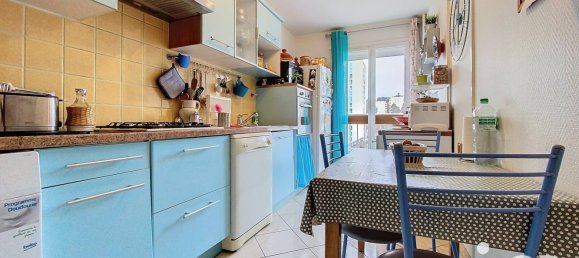 Apartamento de 3 dormitorios en Dijon, France No. 190786 5