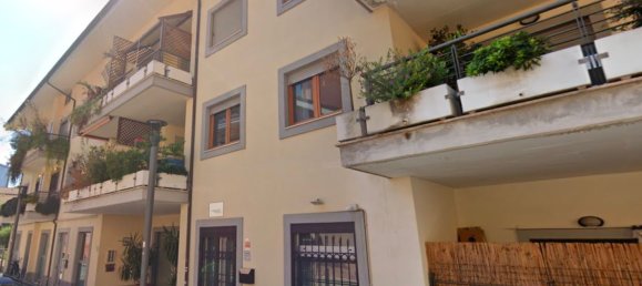 3-salle Appartement à Legnano, Italy No. 331495 2