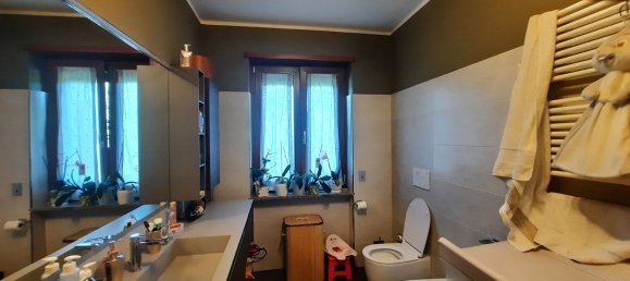 4 bedrooms Apartment in San Colombano Belmonte, Italy No. 380294 28