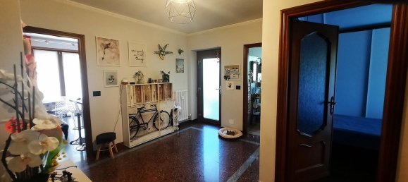 4 bedrooms Apartment in San Colombano Belmonte, Italy No. 380294 6