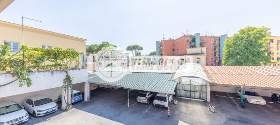 4 bedrooms Apartment in Rome, Italy No. 320949 35