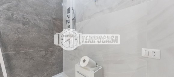 4 bedrooms Apartment in Rome, Italy No. 320949 43