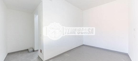 4 bedrooms Apartment in Rome, Italy No. 320949 2