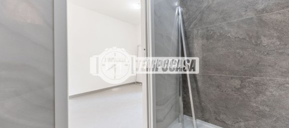 4 bedrooms Apartment in Rome, Italy No. 320949 44