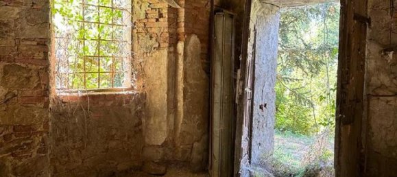 9 rooms House in Terranuova Bracciolini, Italy No. 232859 5