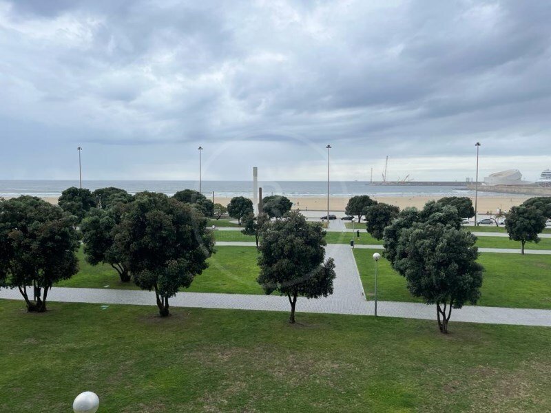 4 chambres Appartement à Matosinhos, Portugal No. 125652