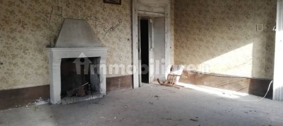 8 bedrooms House in Caiazzo, Italy No. 293844 2