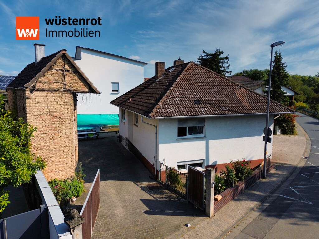 7 rooms House in Hesse, Germany No. 267961