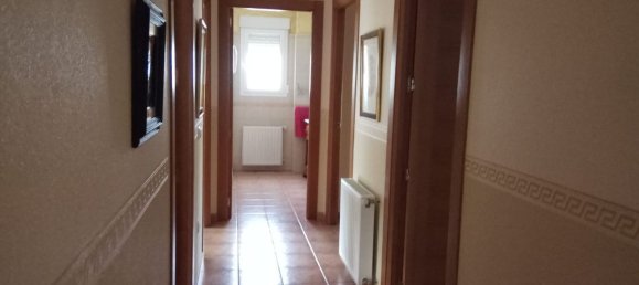 5 bedrooms House in Yecla, Spain No. 143345 24