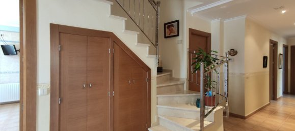 5 bedrooms House in Yecla, Spain No. 143345 14