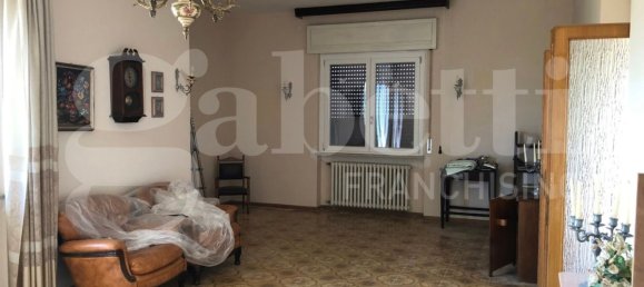 4 rooms House in Montefalco, Italy No. 42062 18