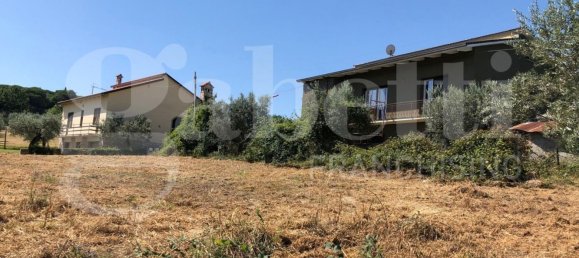 4 rooms House in Montefalco, Italy No. 42062 13