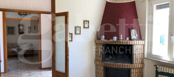 4 rooms House in Montefalco, Italy No. 42062 20
